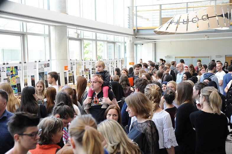 Visitors to the Open Day at the Faculty of Architecture