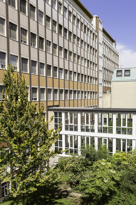 Photographs of buildings on Sonnenstrasse.