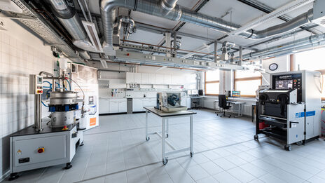 Photograph of the Metal 3D Printing Laboratory of the Faculty of Mechanical Engineering.