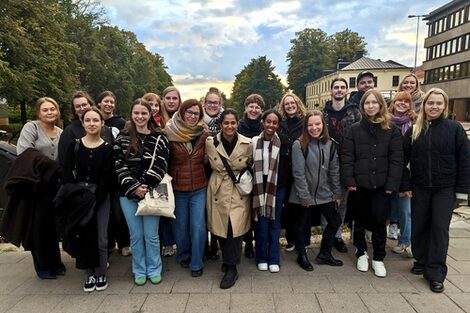 Group picture -Tour of the Andersberg Centrum