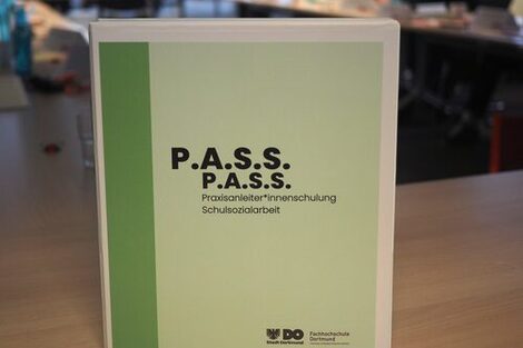 Close-up of a folder that the participants receive